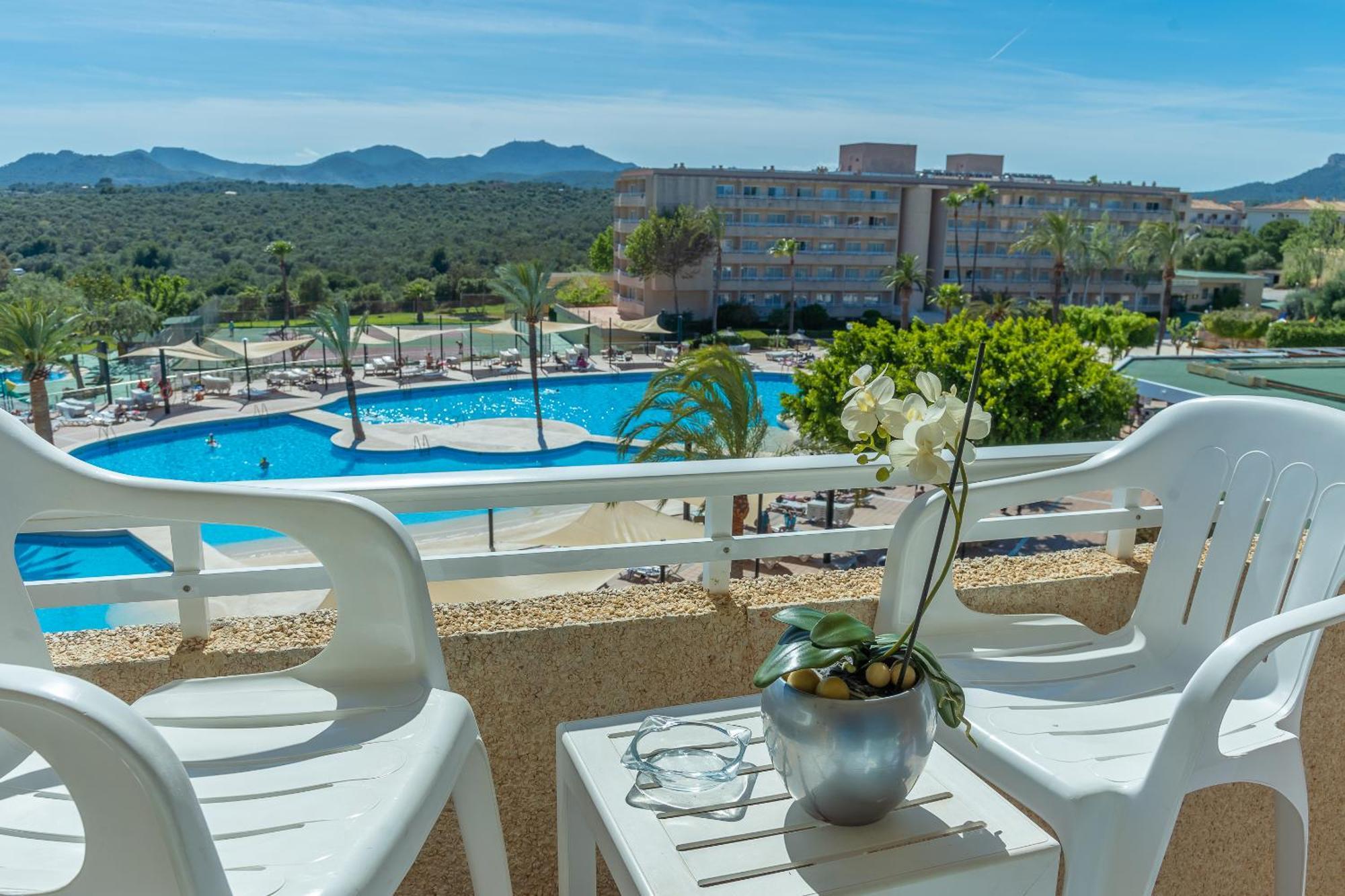 Hotel Club Cala Romani Calas de Mallorca Dış mekan fotoğraf